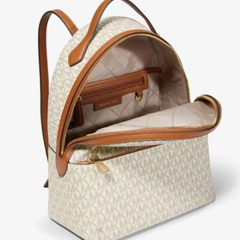 Michael Kors Womens Valerie Medium Logo Backpack 30F2G9VB2B-149 (Vanilla) NWT